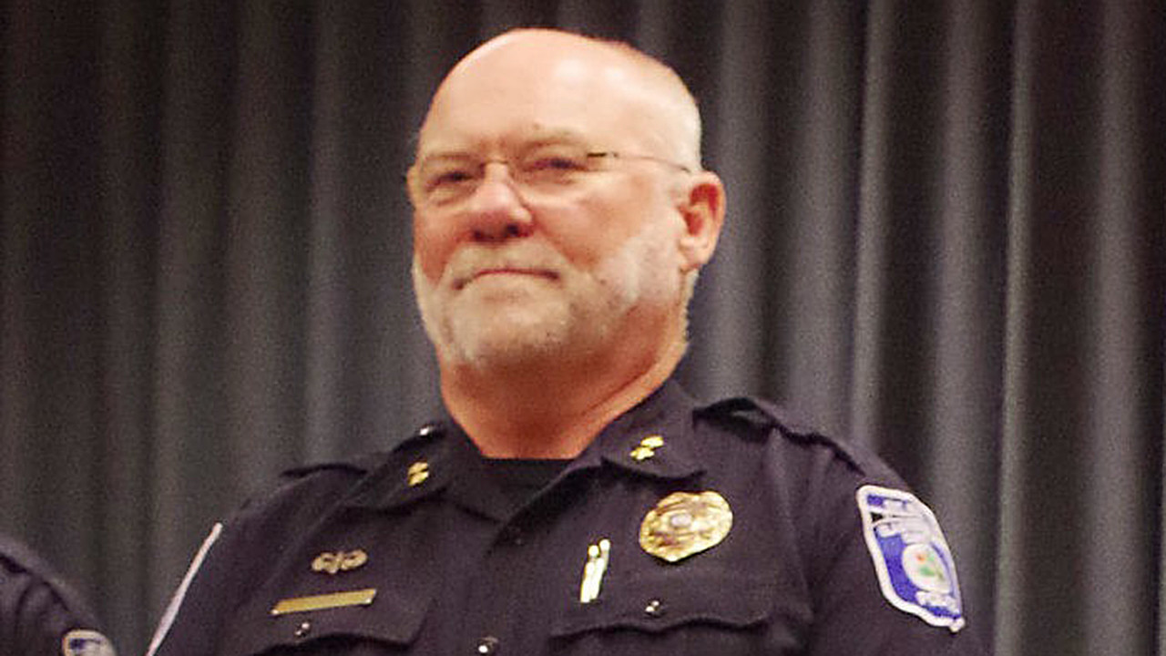 Glastonbury Police Chief To Retire After Lapse In 