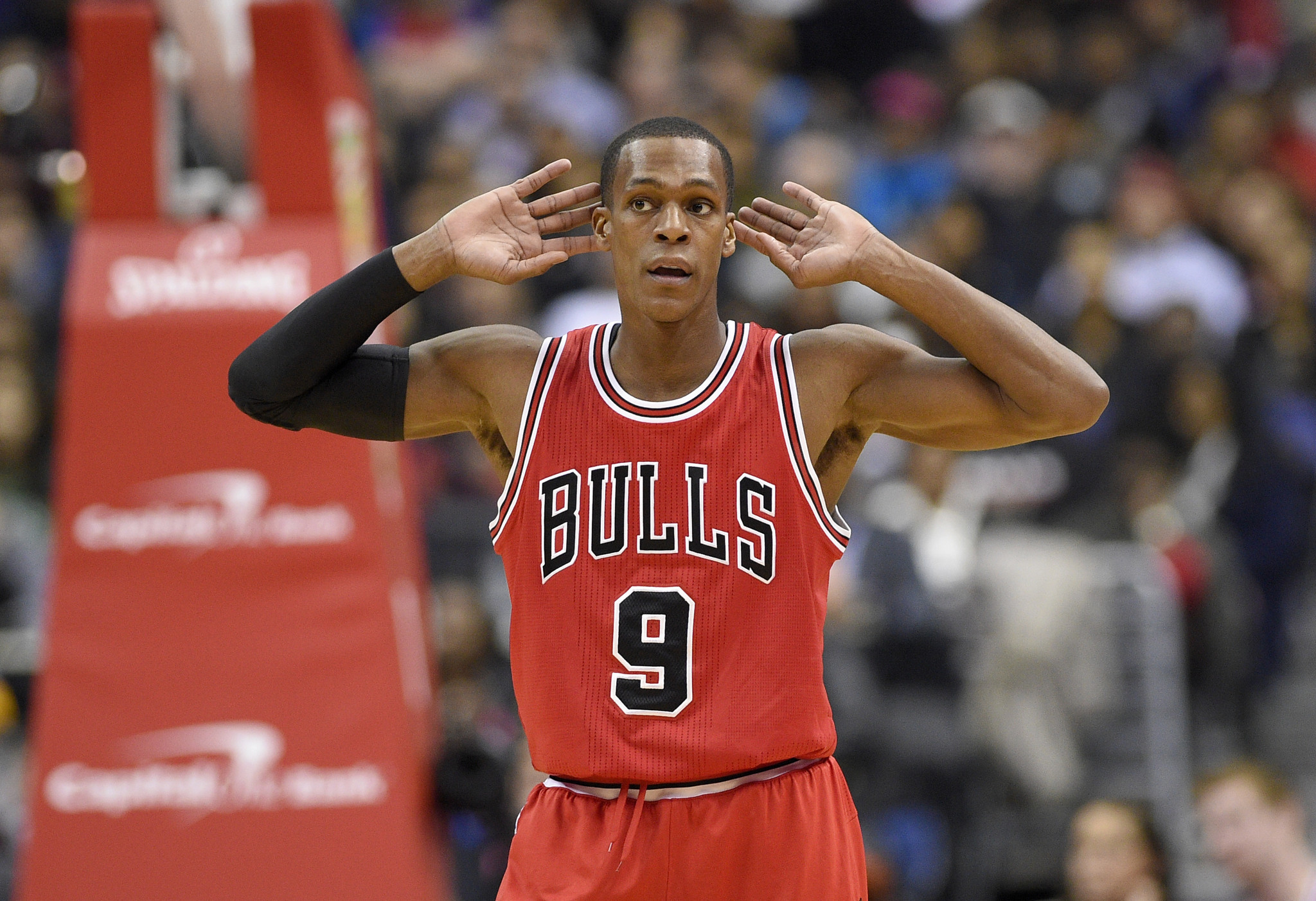 Rajon Rondo back in lineup as sixth man, confused and bemused by benching