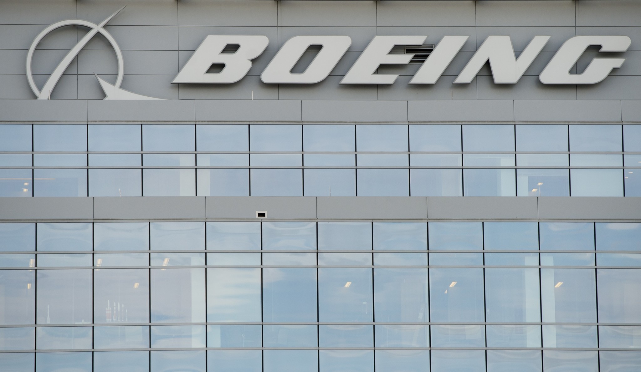 Boeing plans buyouts and layoffs for engineers LA Times
