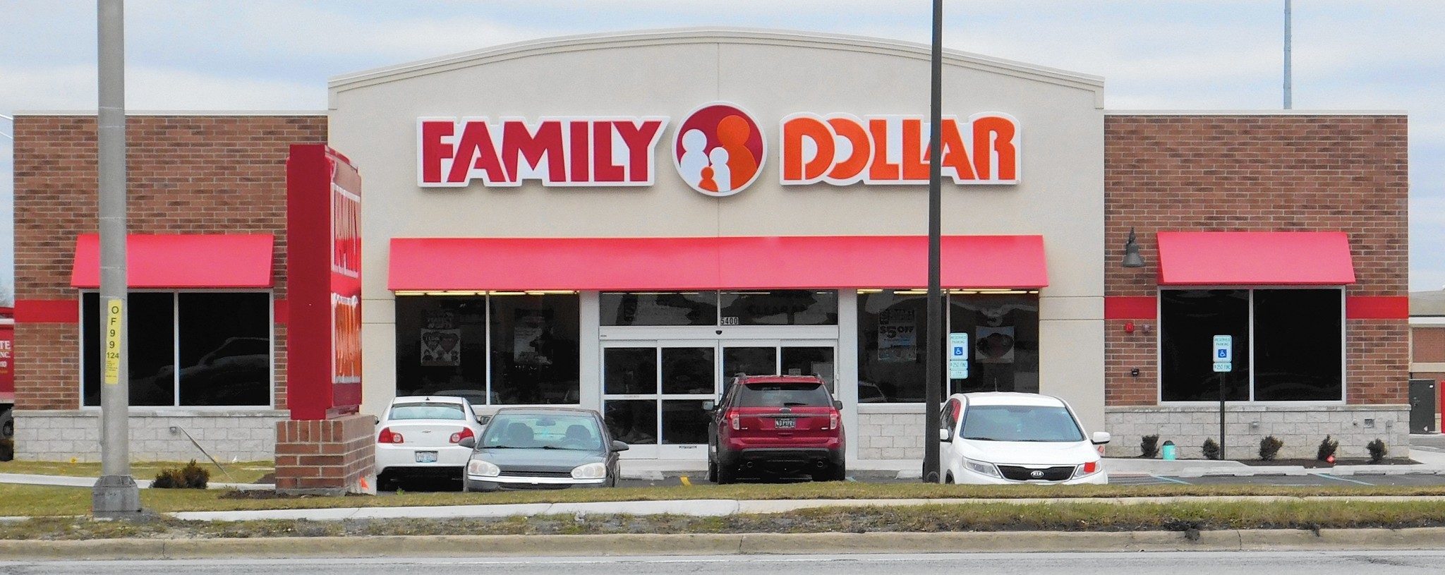 Family Dollar hiring for new Oak Forest location - Daily ...