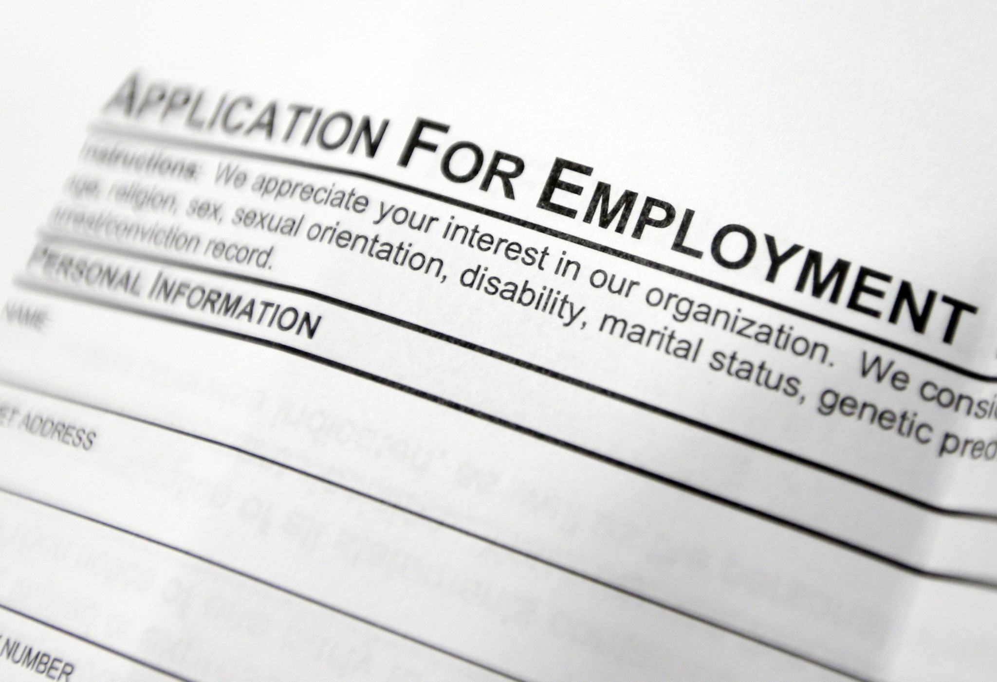 How can you check the status of your Illinois unemployment claim?