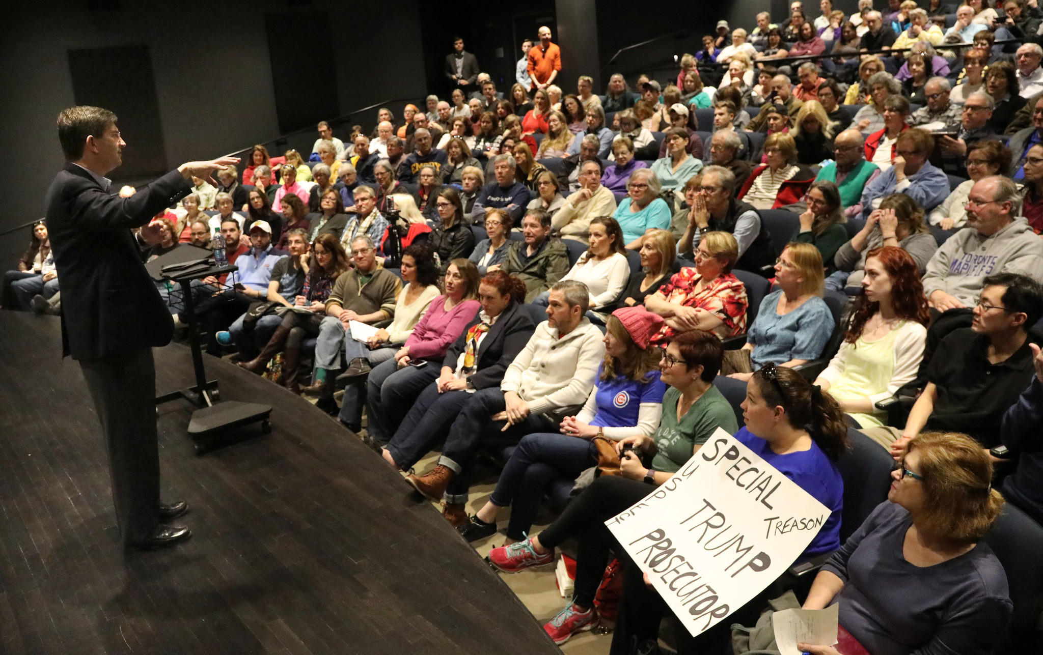 Schneider's town hall meeting draws high-octane crowd