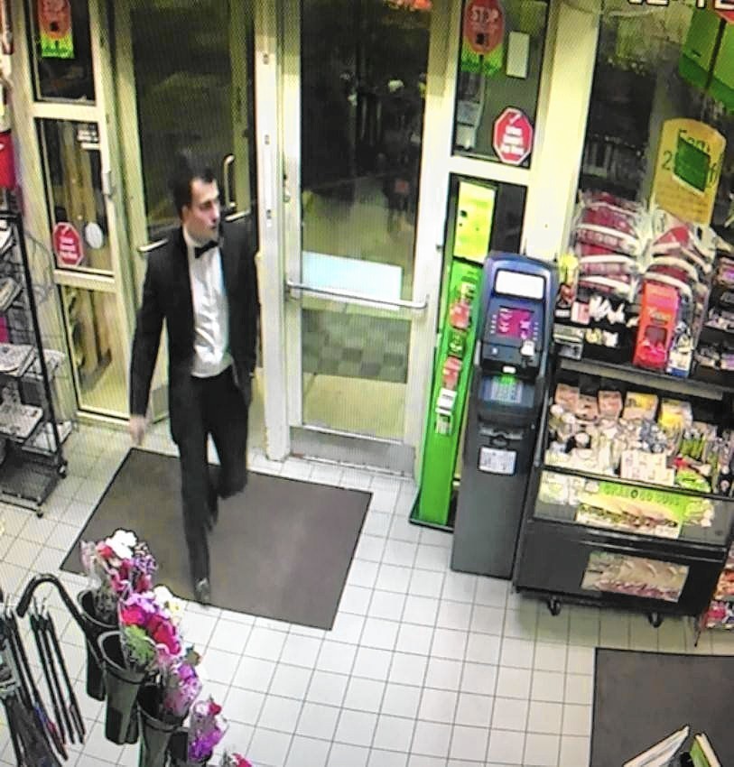 Naperville cops seek tuxedo-clad man claiming to be crime victim