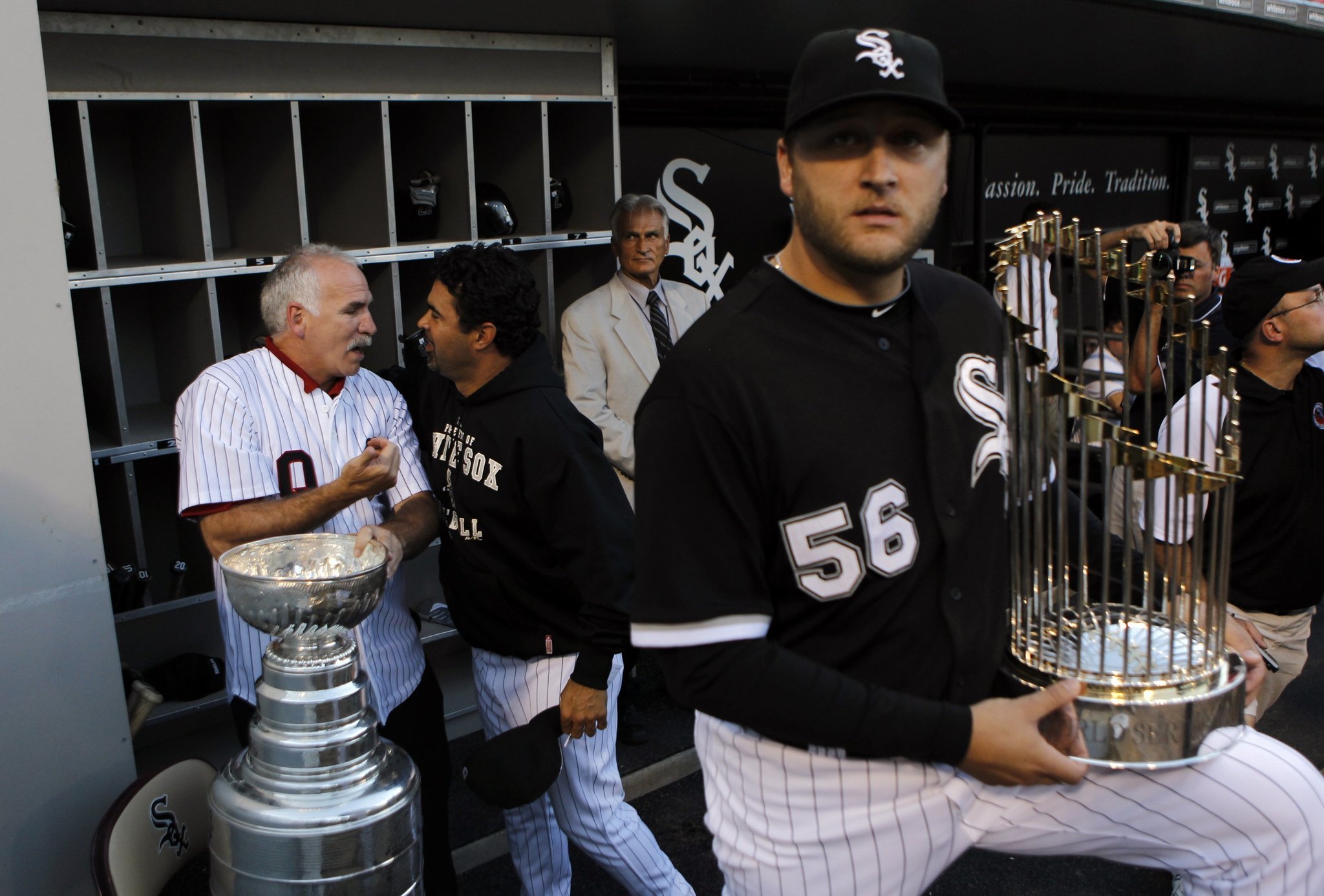 Mark Buehrle on quiet retirement: 'I wanted to sneak my way out'