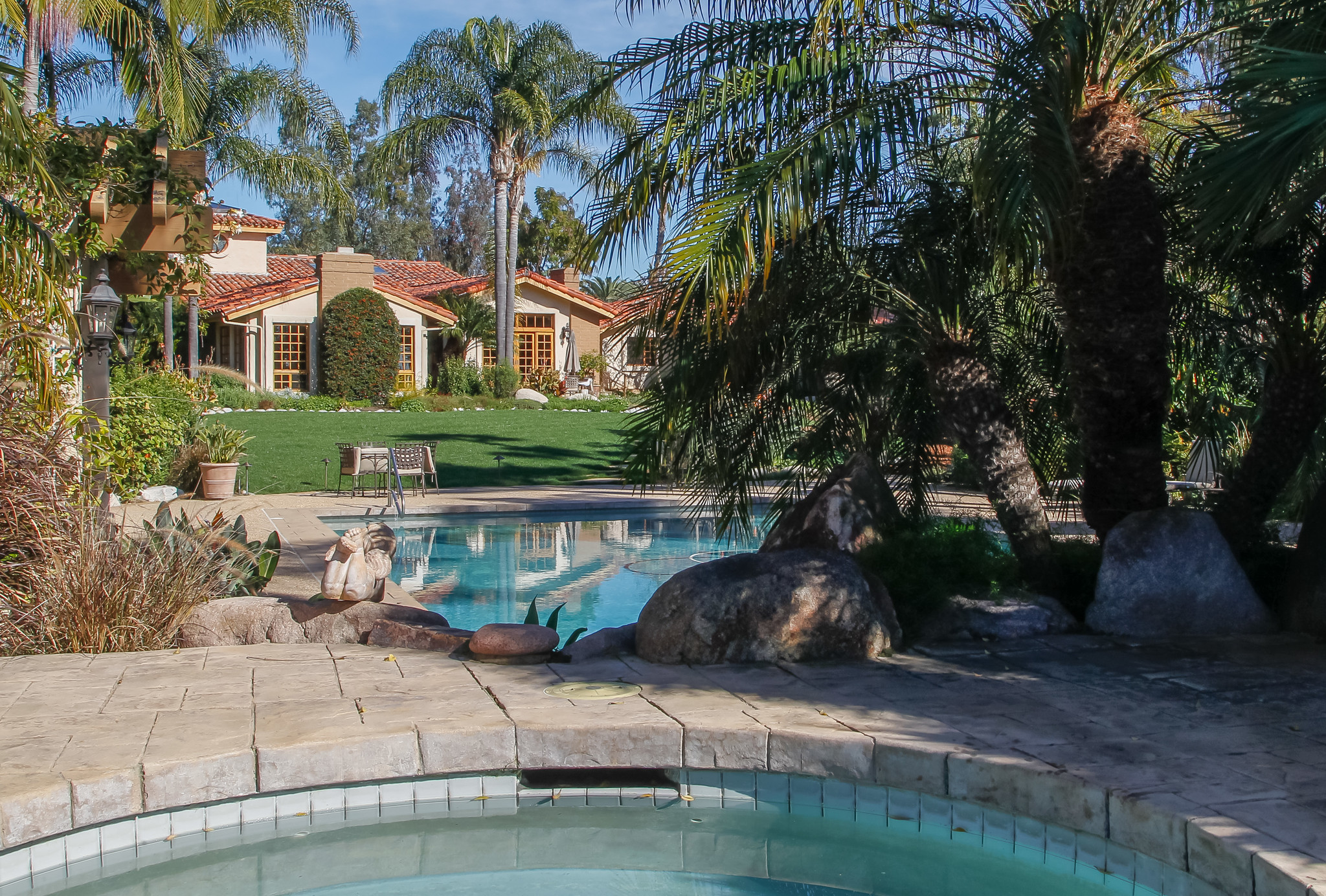 San Diego home median price starts year under $500K