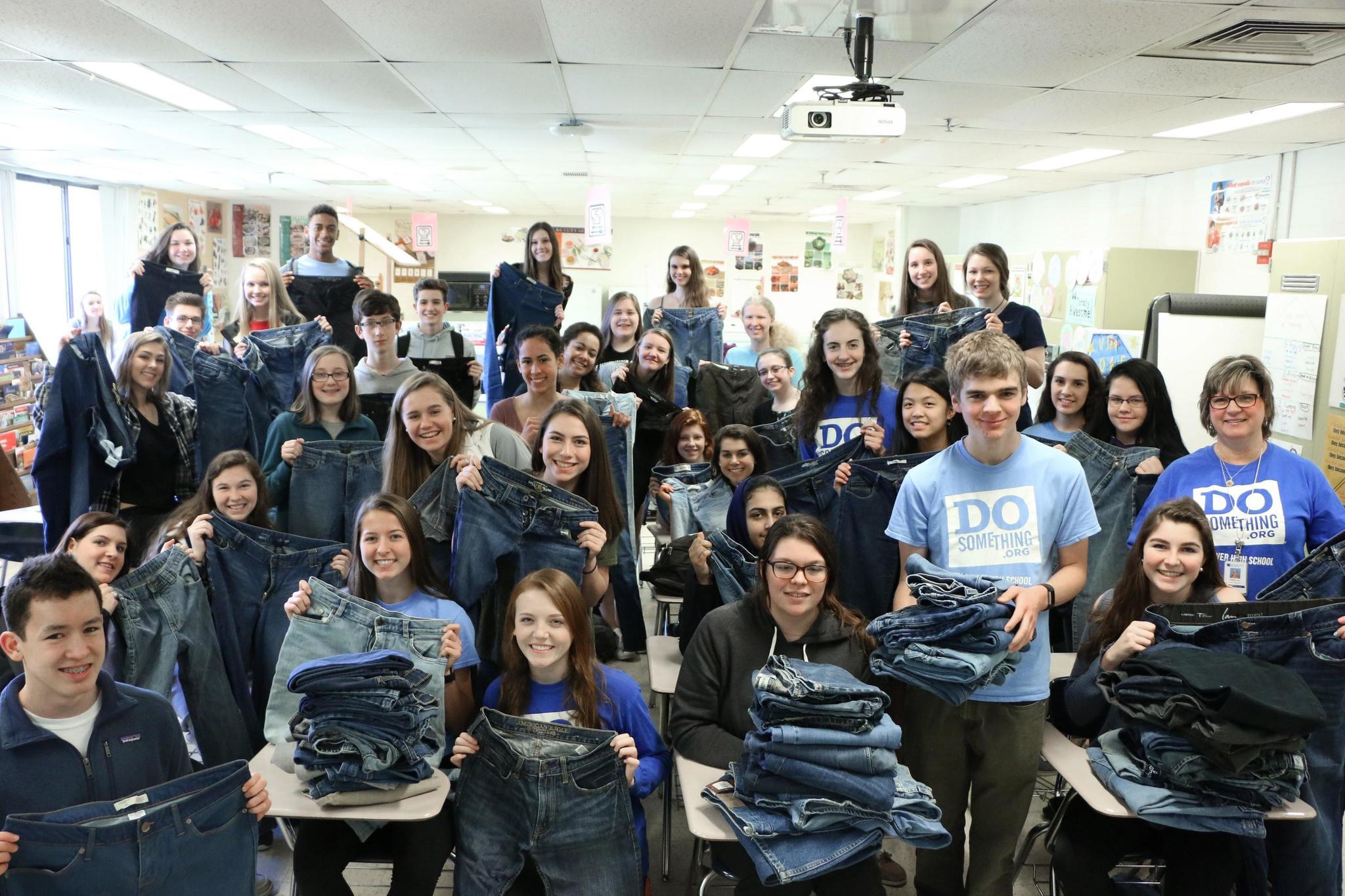 South County: South River students collect Jeans for Teens - CapitalGazette.com