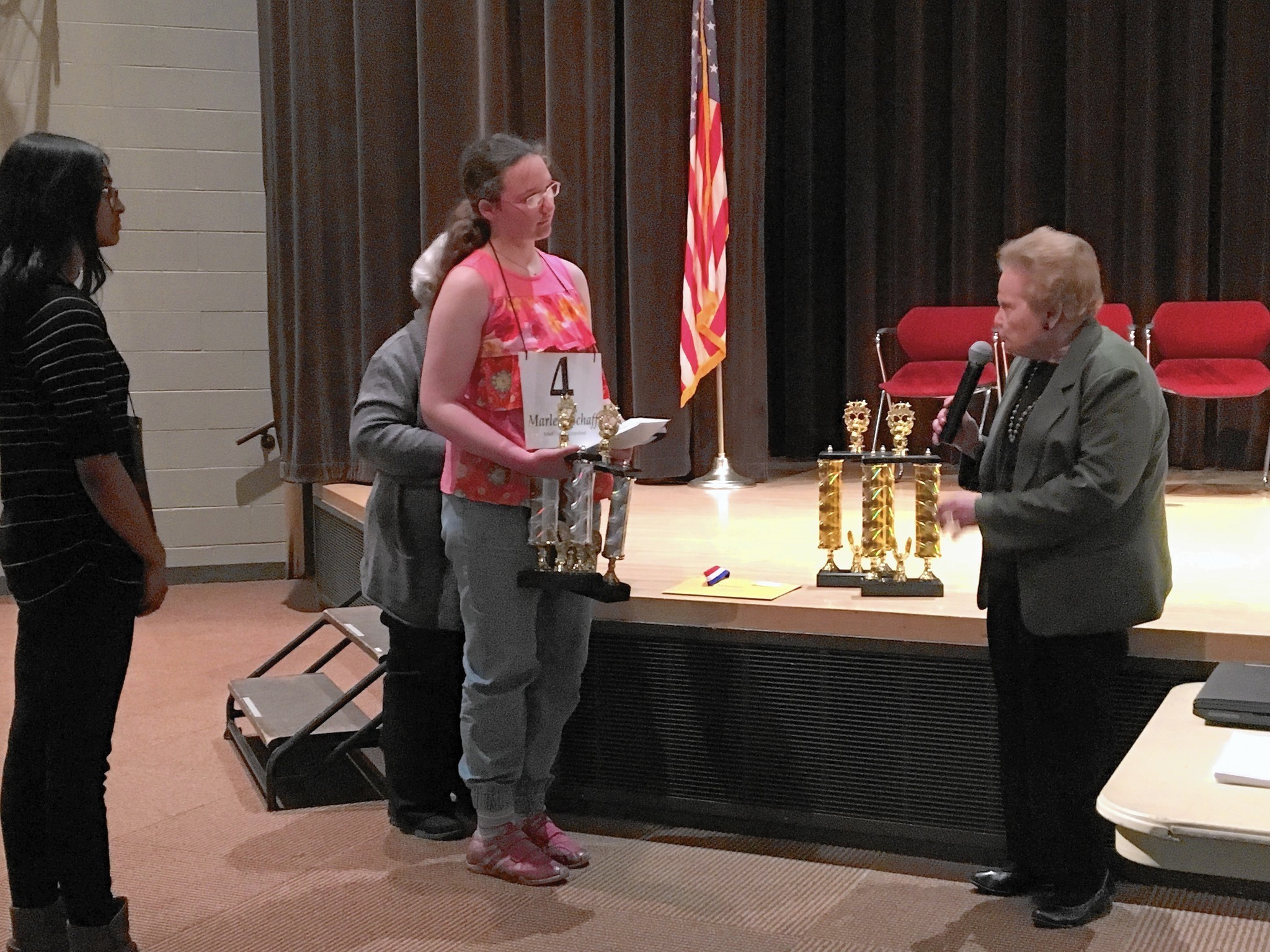 Lake Zurich girl wins spelling bee; result challenged - Lake County ... - Chicago Tribune