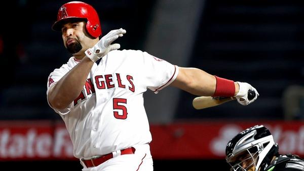 Albert Pujols saves the day for Angels with walk-off single in extras