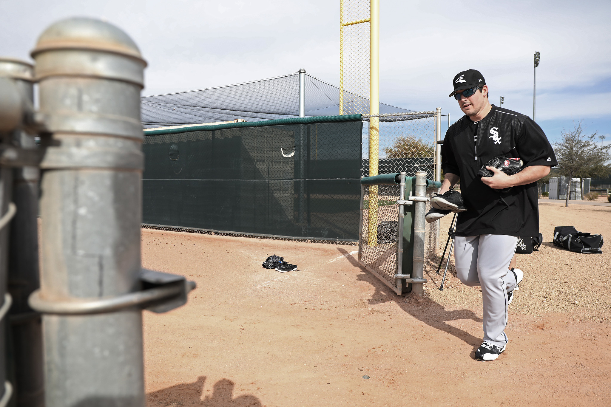 Injured pitcher Carlos Rodon hopes White Sox will 'lift the leash off' soon