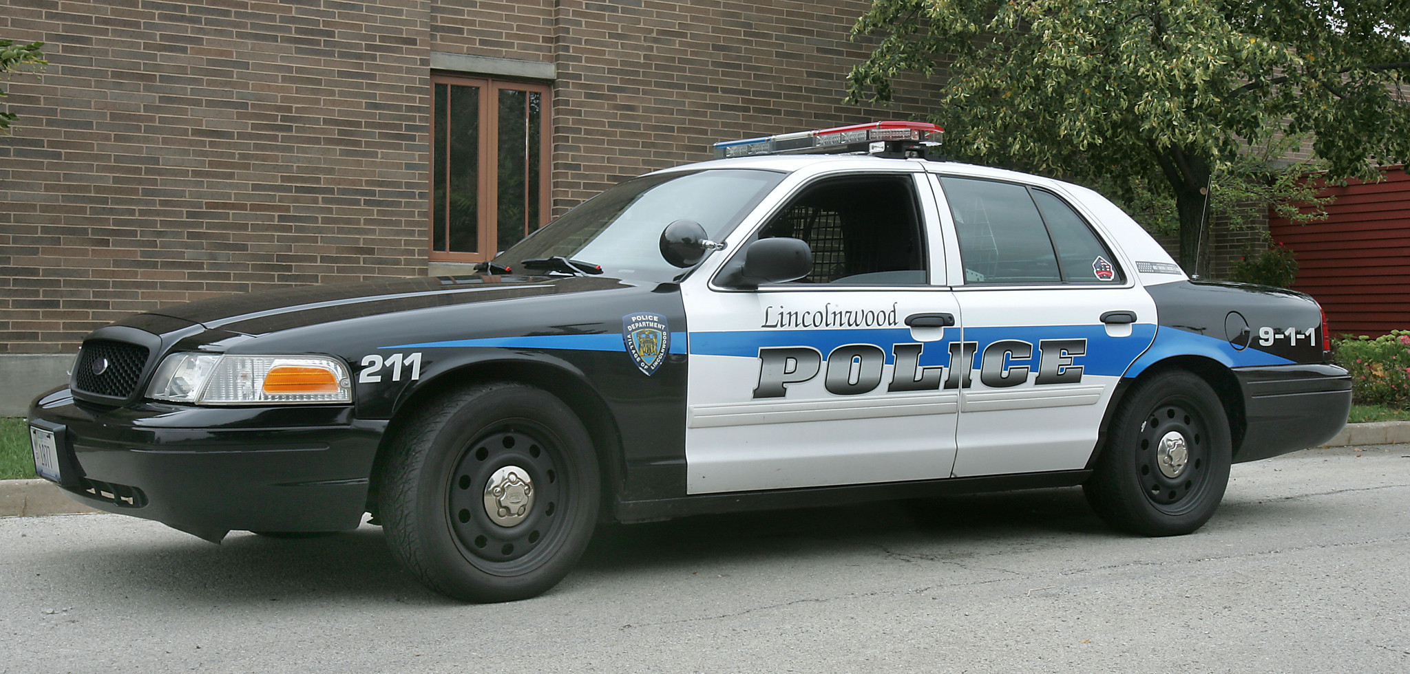 Lincolnwood police: Person in custody in man's stabbing death