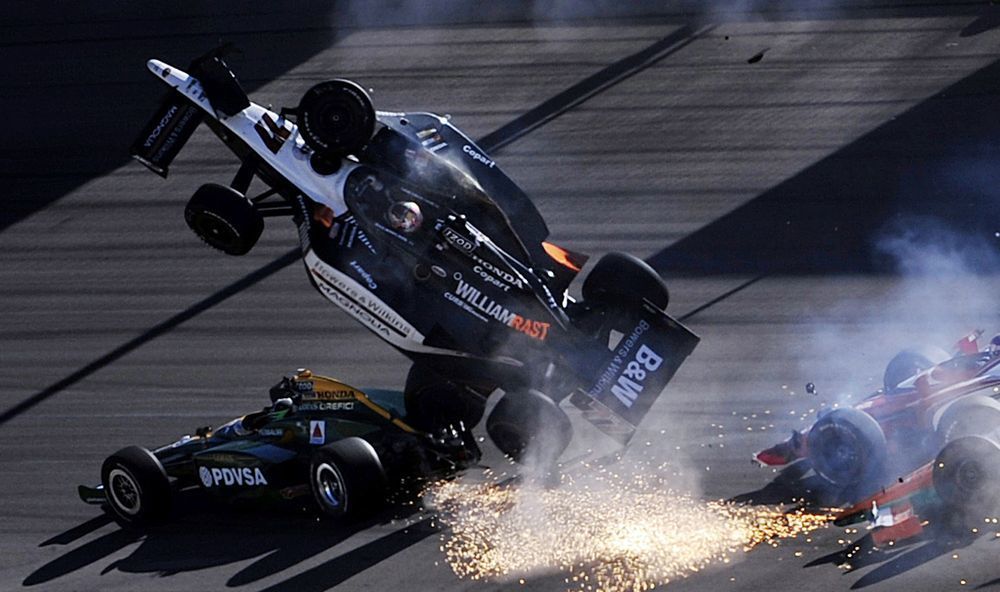 Las terribles imágenes del accidente de IndyCar que le costó la vida a