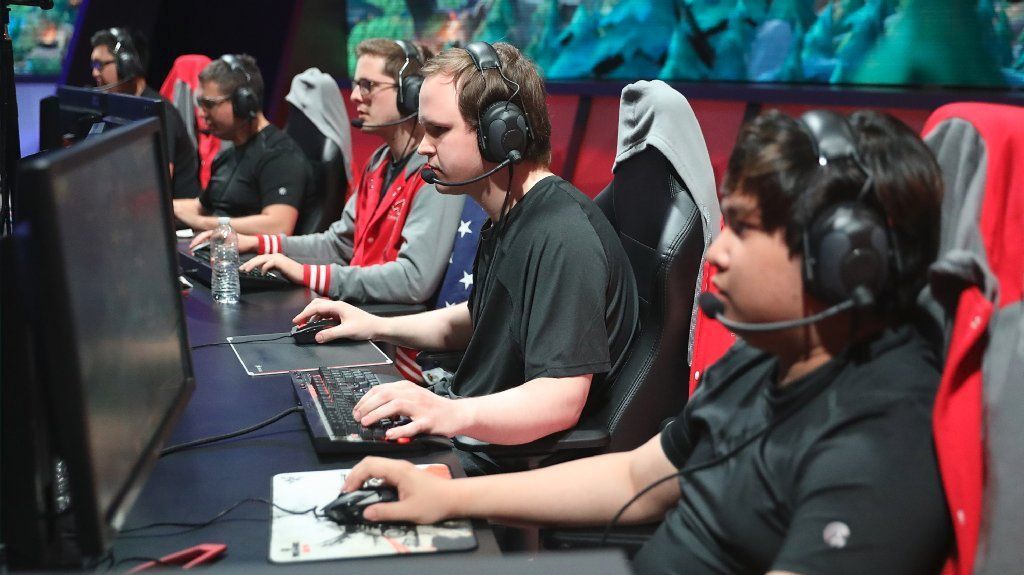 Tony Chau, left, Cody Altman, Andrew Smith, Marko Sosniki and John Le compete for Maryville University against the University of Toronto in the League of Legends college championship at the NA LCS Studio on May 28.