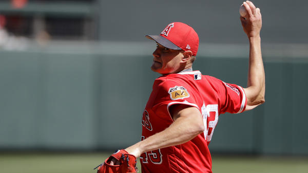 Throwing sessions are a positive sign for Angels pitcher Garrett Richards