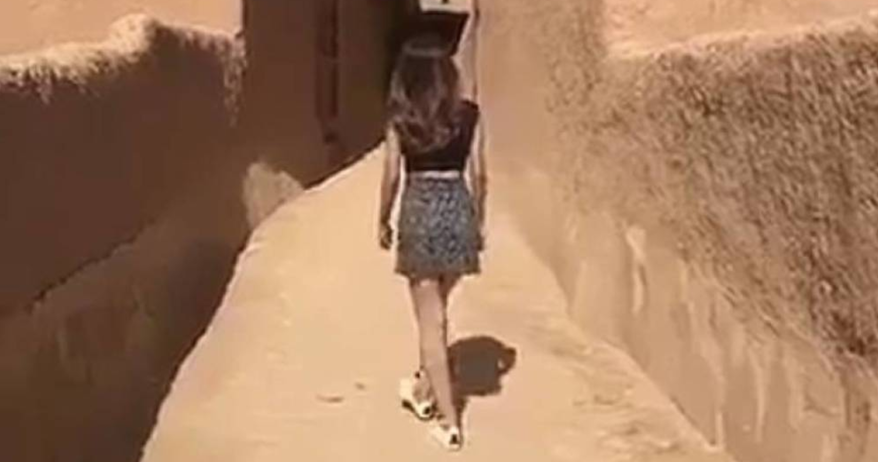 Resultado de imagen para Mujer saudí es arrestada por aparecer con minifalda en video