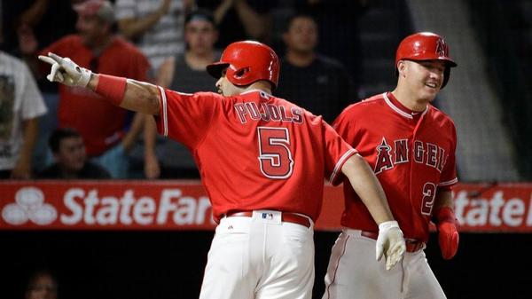Pujols carries Angels’ offense in 7-1 win over Phillies