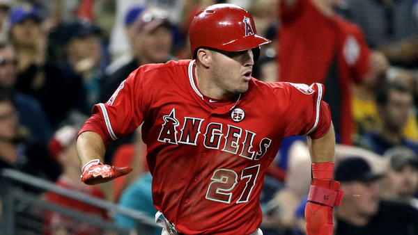 Angels wipe out four-run deficit to beat Mariners on error in ninth inning