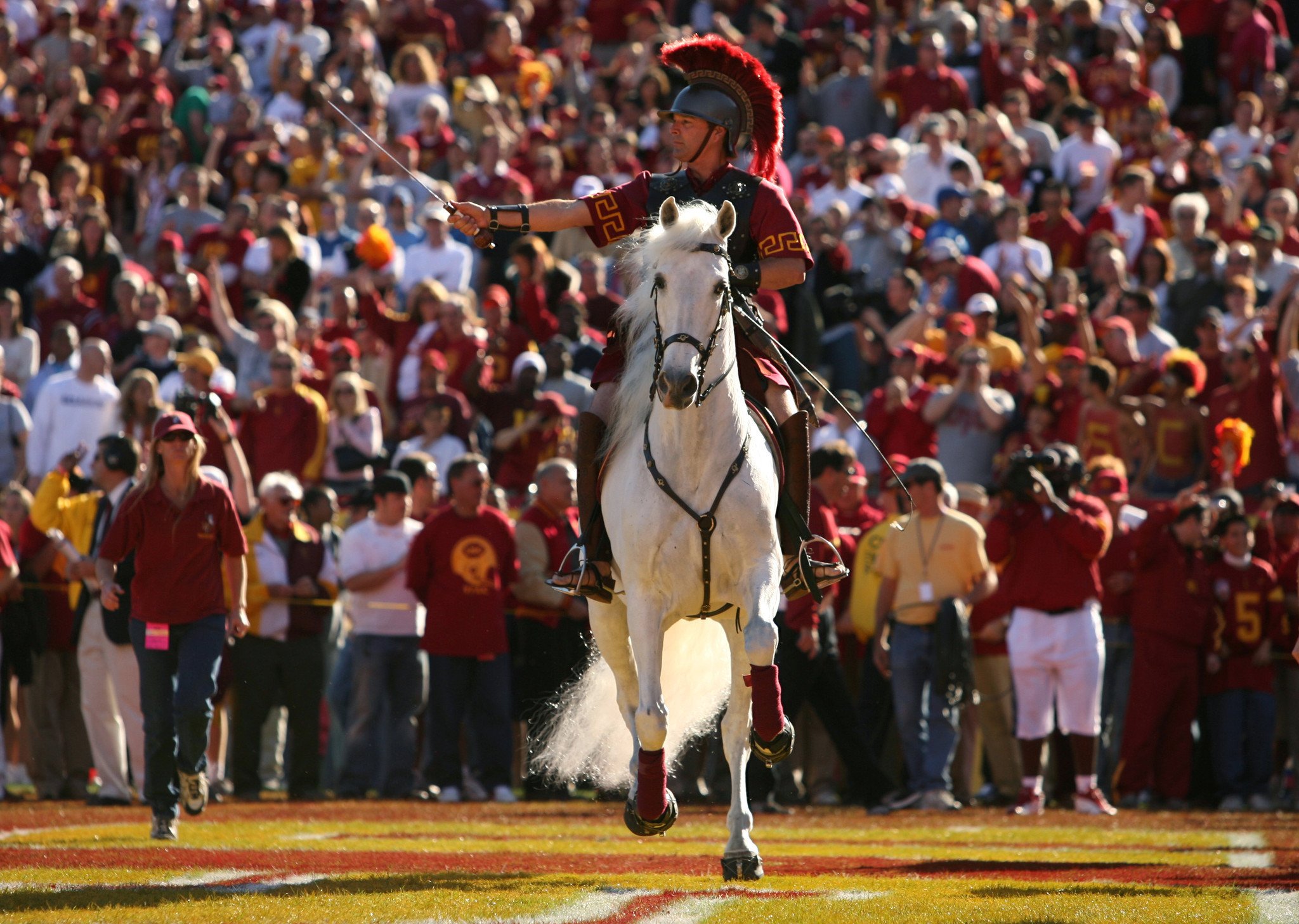 USC's white horse doesn't stand for white supremacy - Orlando Sentinel