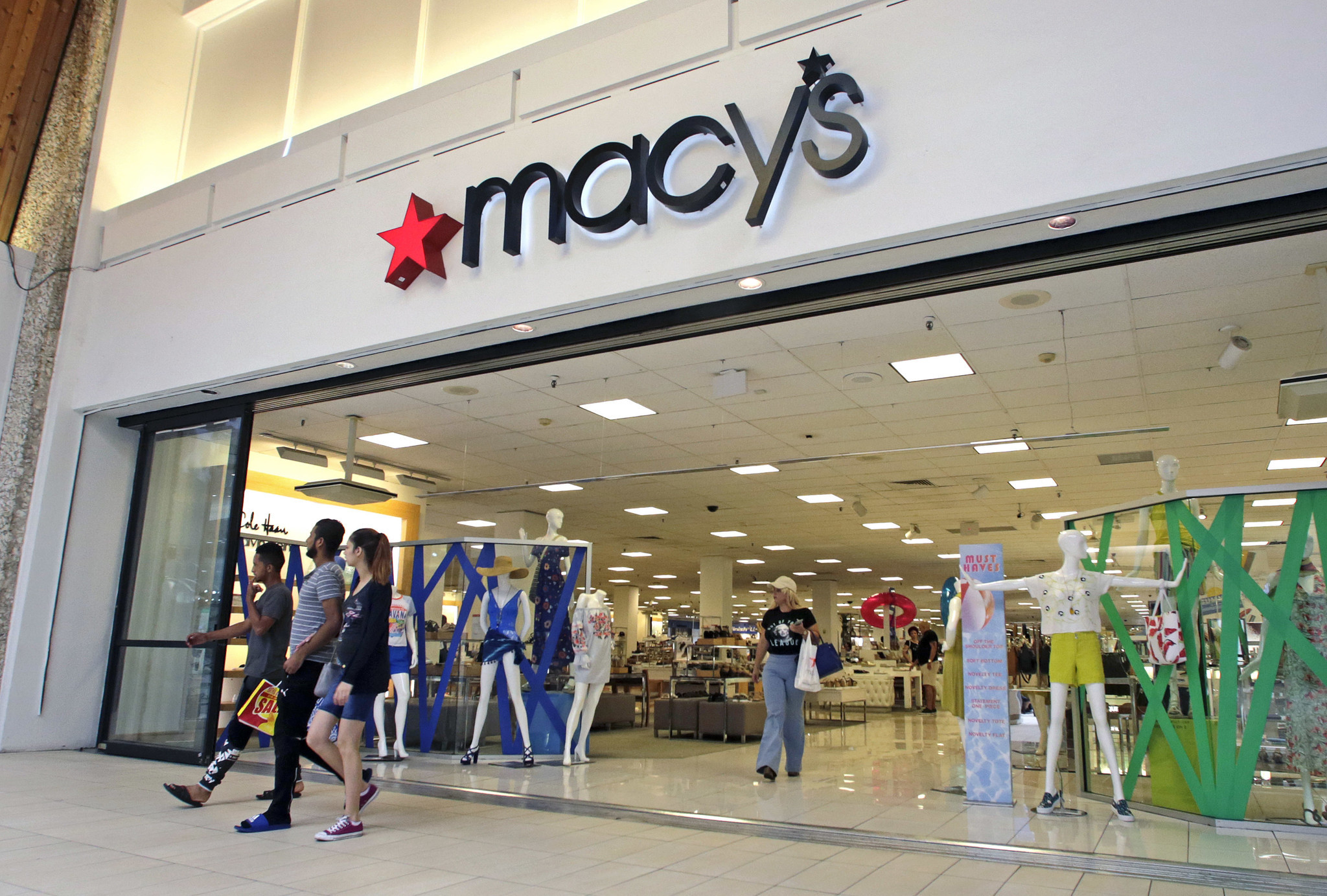 Macy’s will hire 80,000 workers for the holidays - Orlando Sentinel