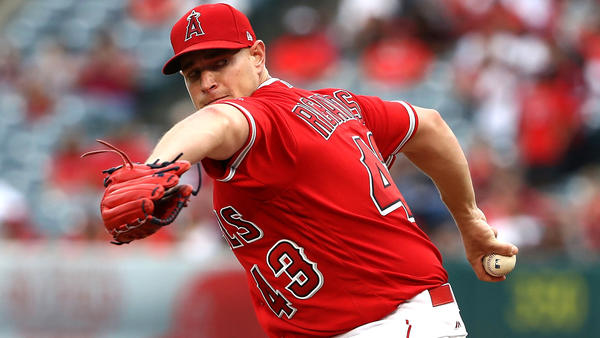Before Angels defeat the Mariners, Garrett Richards discusses his uncertain future