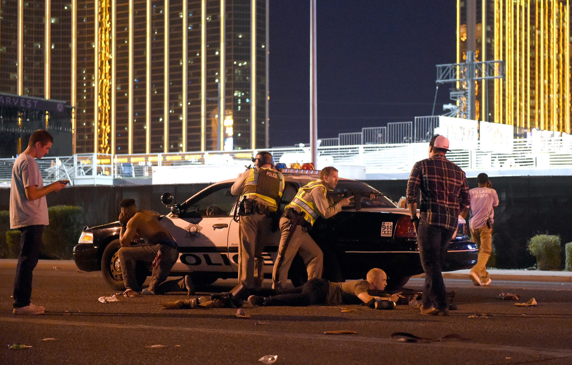 Image result for LAS VEGAS GUNMAN SHOT SECURITY GUARD A FULL SIX MINUTES BEFORE OPENING FIRE ON CONCERTGOERS, POLICE REVEAL