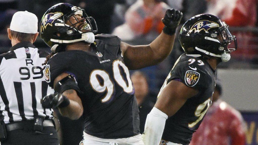 Ravens maintain control of playoff fate — just barely — by holding off Colts, 23-16
