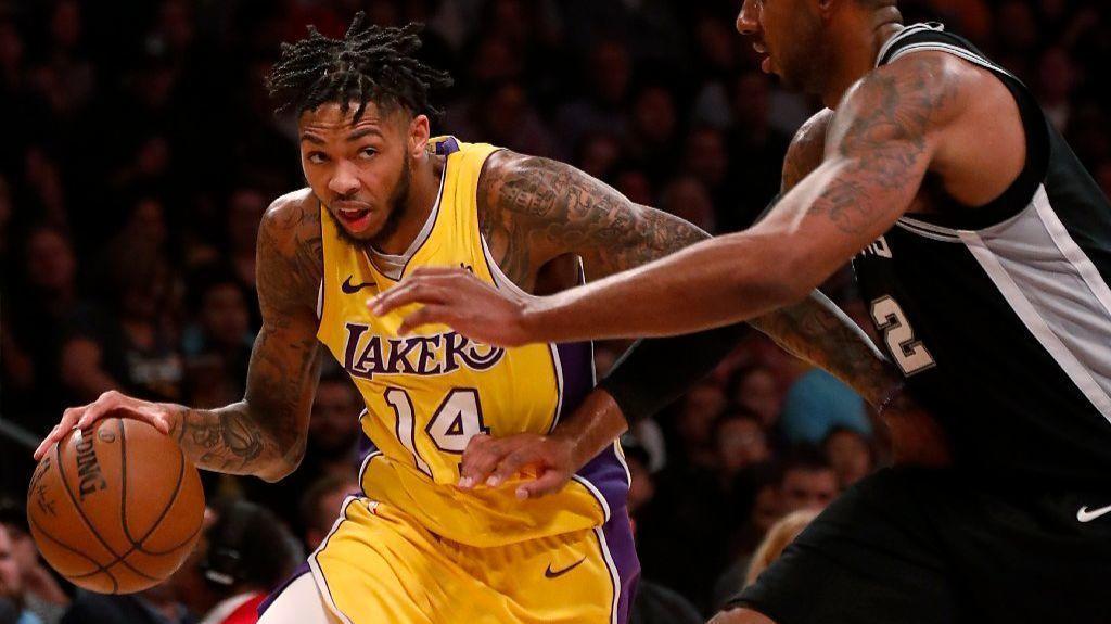 Four takeaways from the Lakers' 93-81 win over the San Antonio Spurs