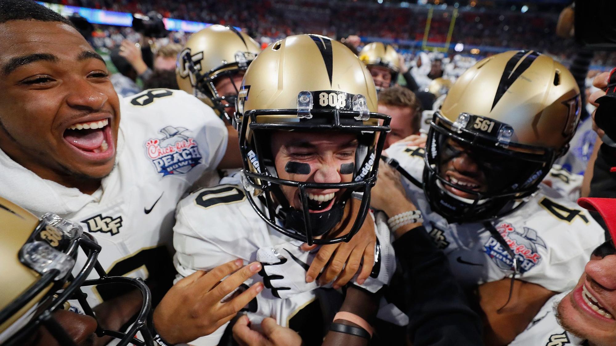NFL to honor undefeated UCF football team during Pro Bowl - Orlando Sentinel2000 x 1125