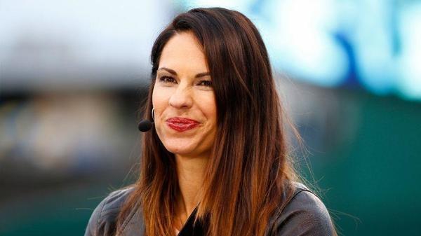 In her second season on "Sunday Night Baseball," Jessica Mendoza finds her comfort zone