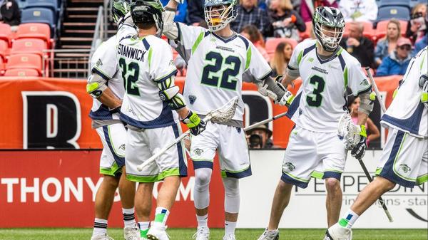 Stanwick, Byrne lead Bayhawks past Outlaws in shootout