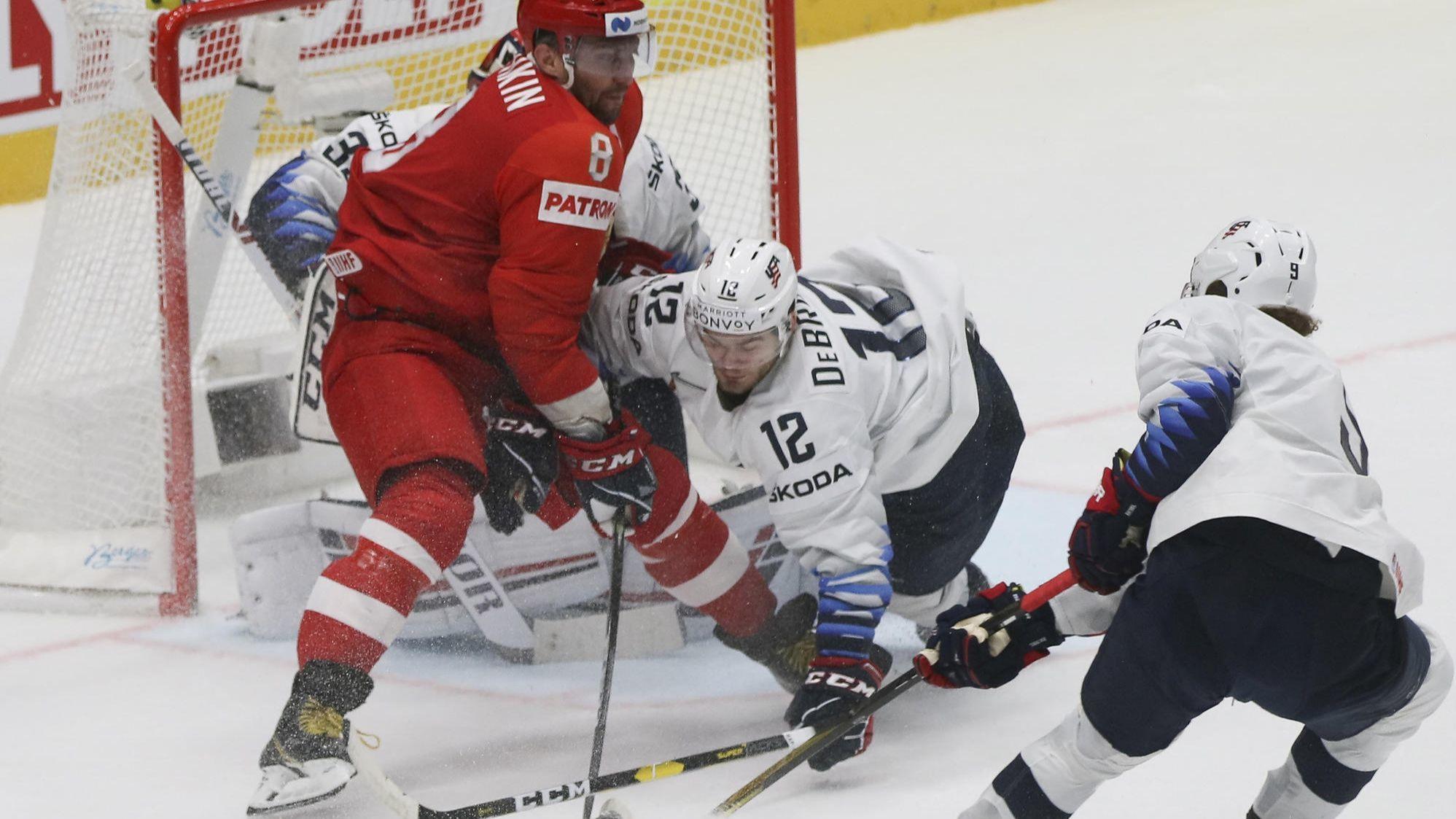 Alex DeBrincat's goal, Patrick Kane's 2 assists not enough as U.S. falls to Russia in world hockey championship semifinals