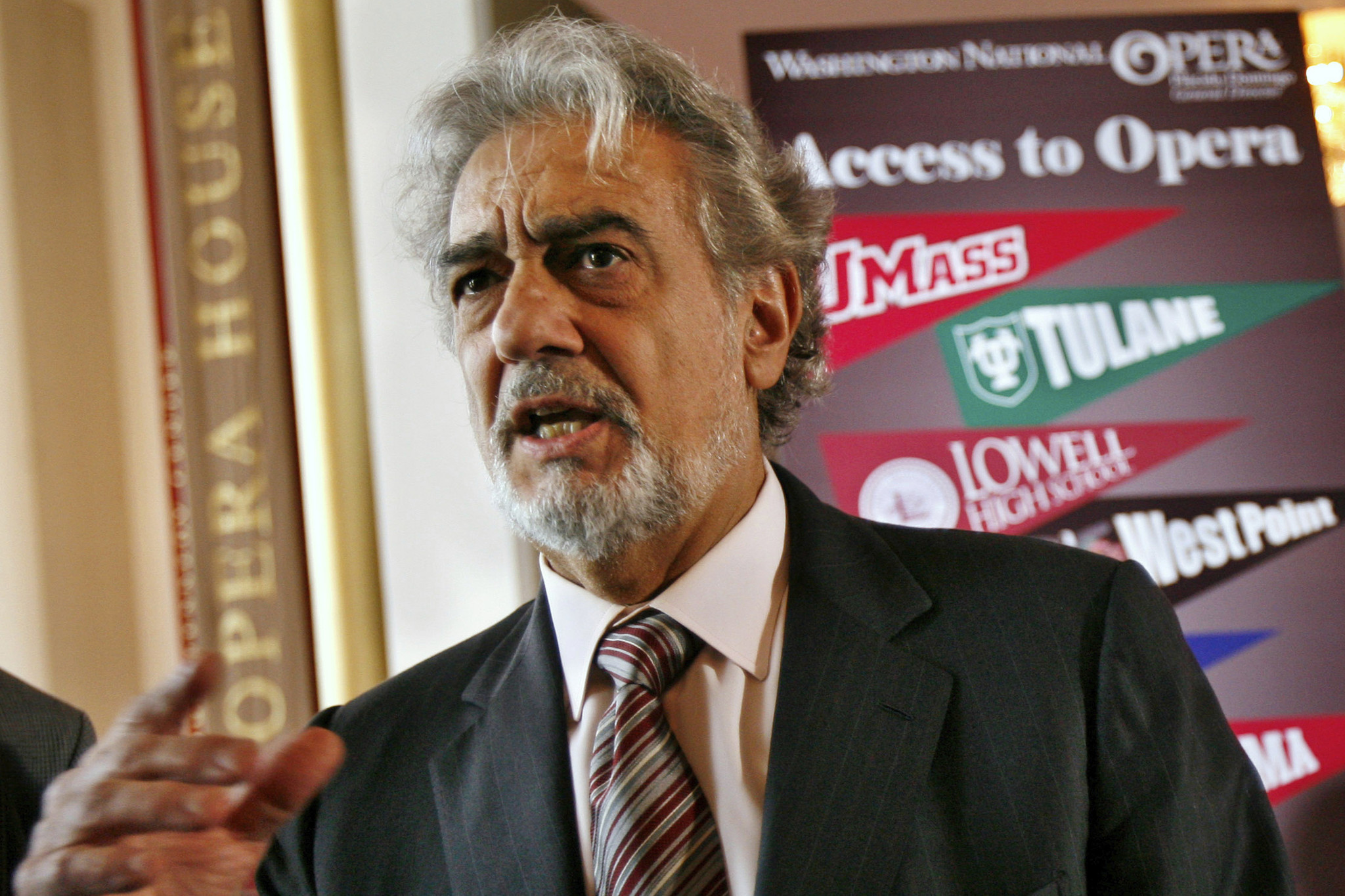 Plácido Domingo again denies sexual harassment allegations, says apology gave ‘false impression’
