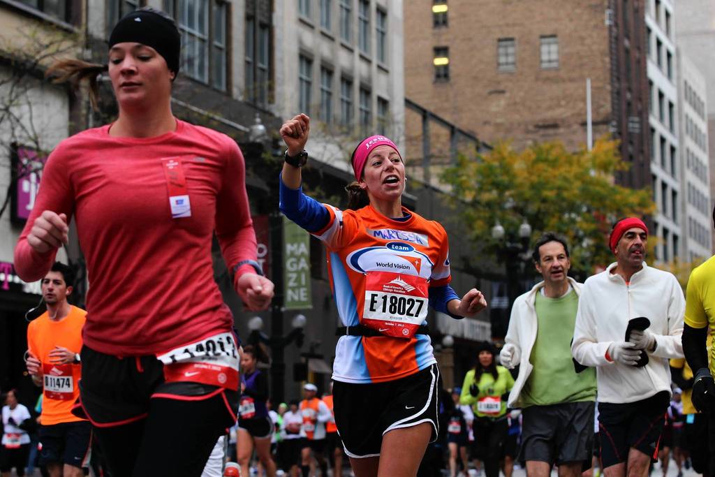 Runners head south on North State Street near the second mile of the 2012 Bank of America Chicago Marathon.