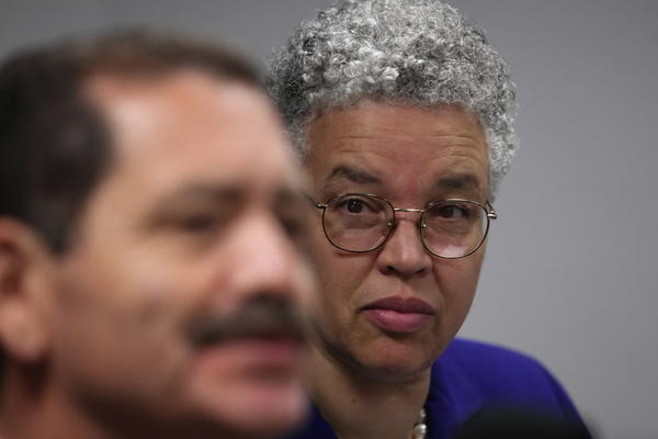 Preckwinkle hospital board shakeup leads to resignation