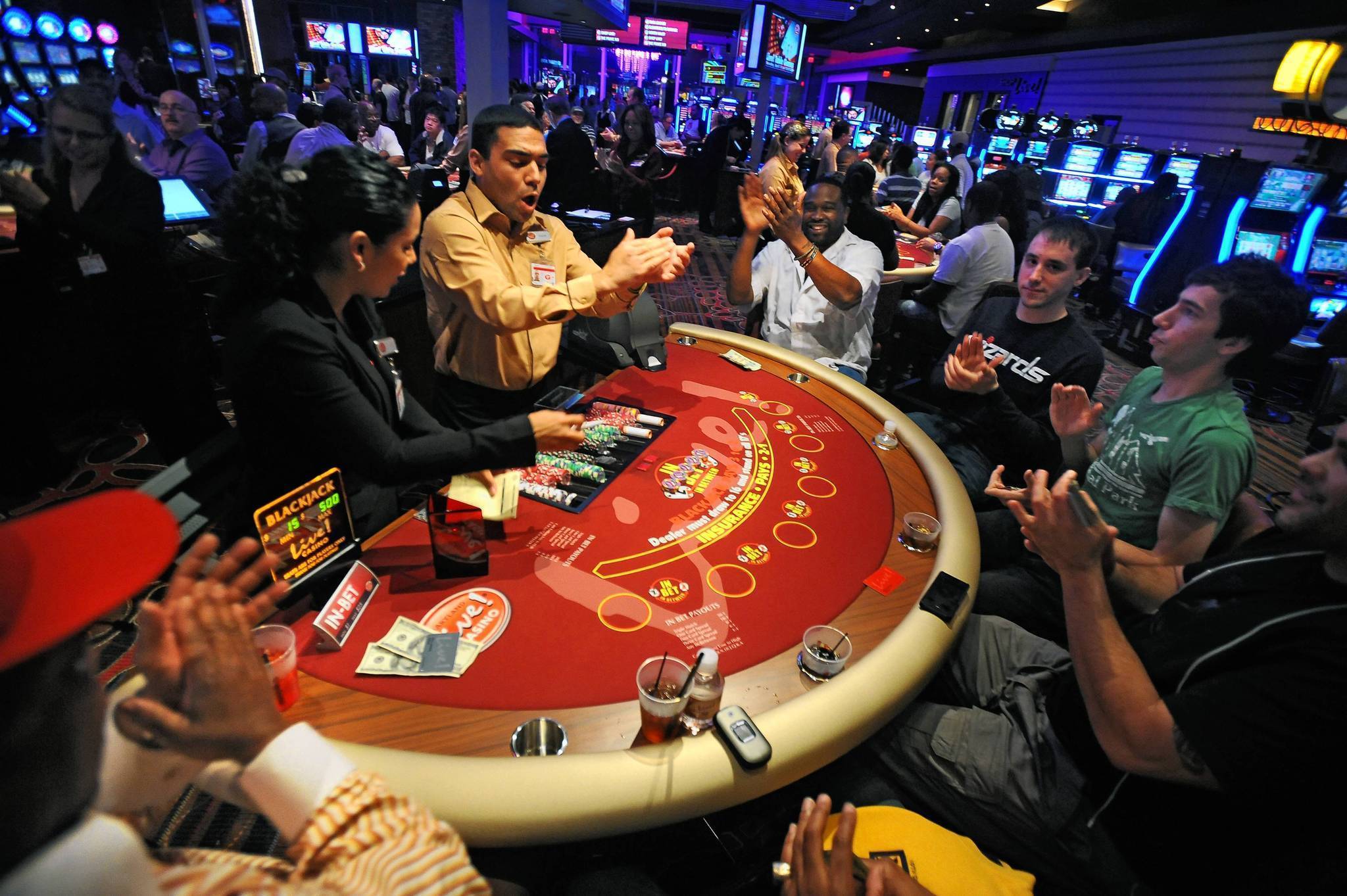 Blackjack online vs casino