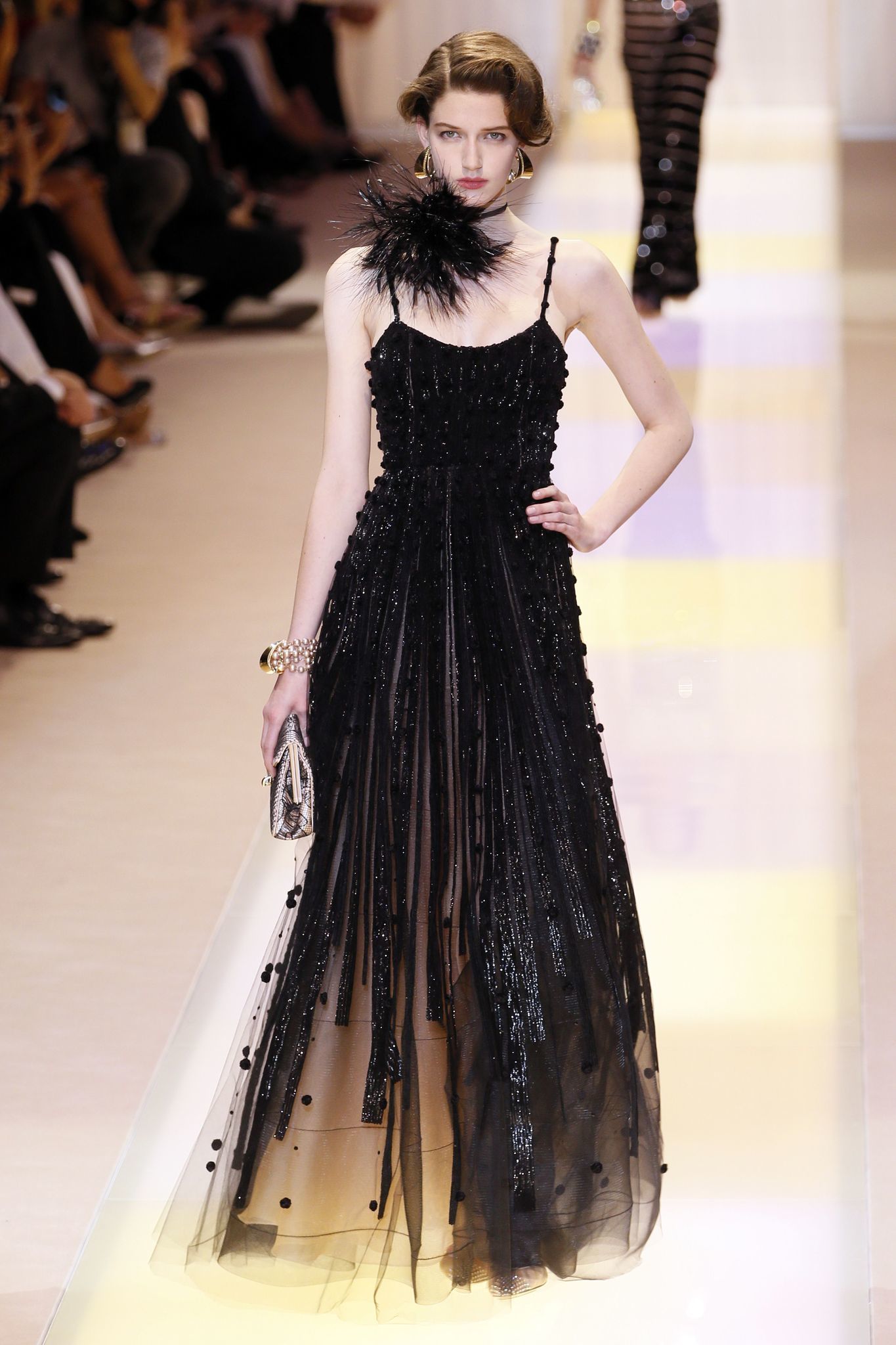 Armani: Paris Fashion Week haute couture fall/winter 2013-2014 - LA Times