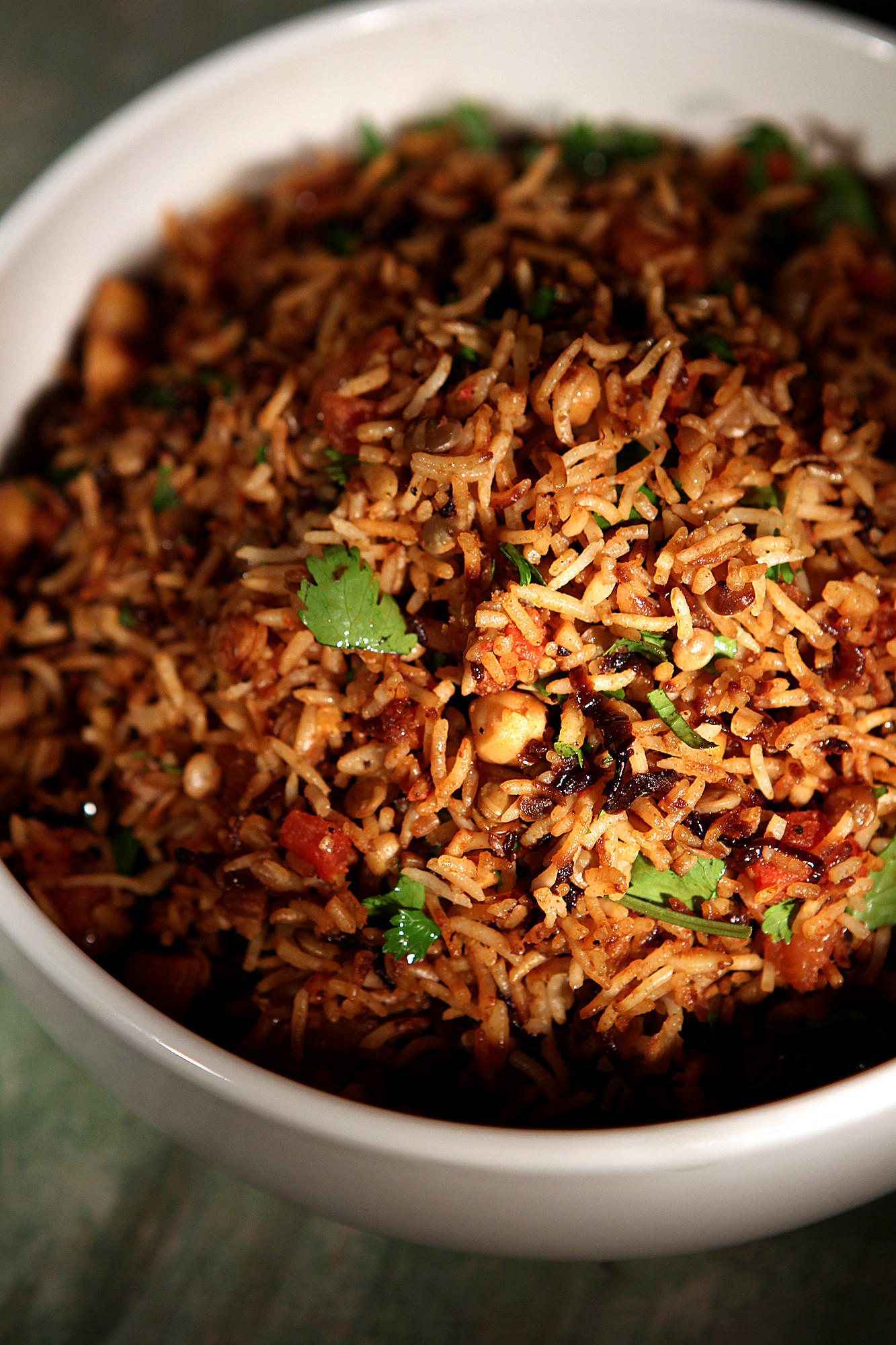 Recipe: Muceddere (rice pilaf with chickpeas, lentils and browned ...