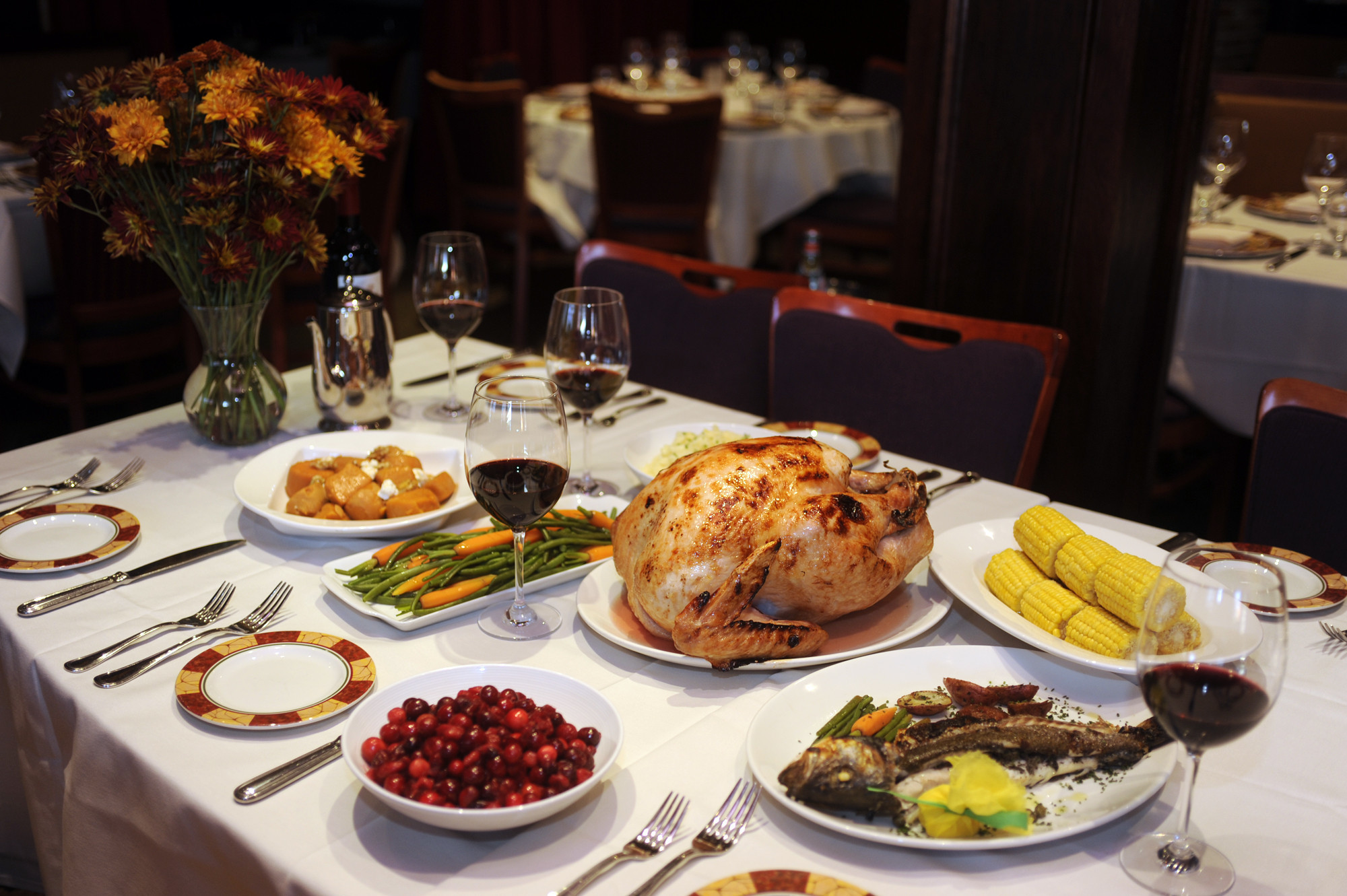 restaurants serving thanksgiving