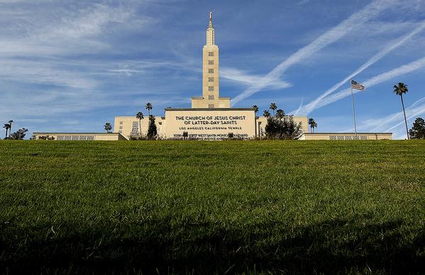 The Mormon temple in 2013, whose landmark hill was formed by the Santa Monica fault.