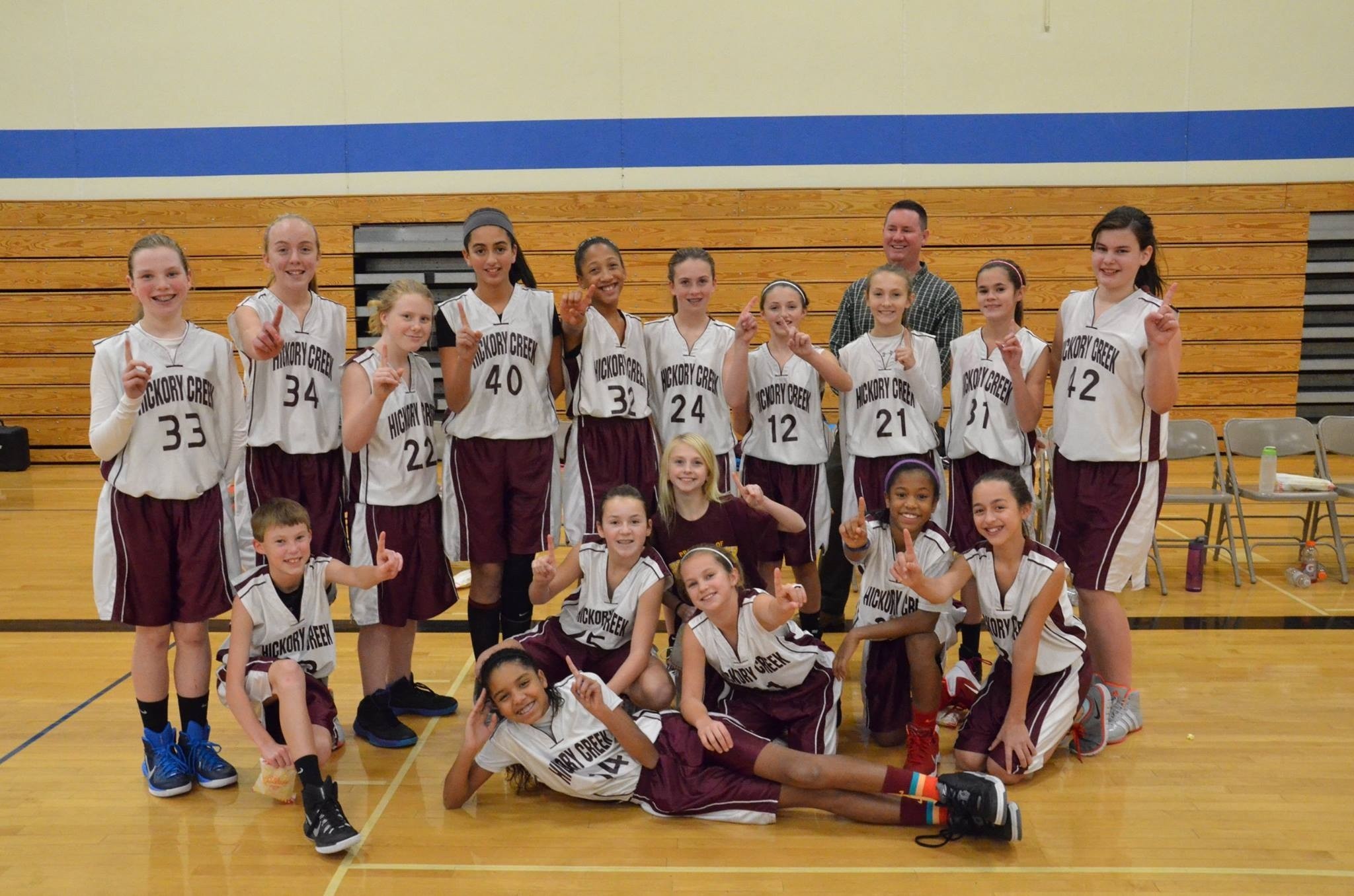 Hickory Creek 6th grade girls basketball team wins 
