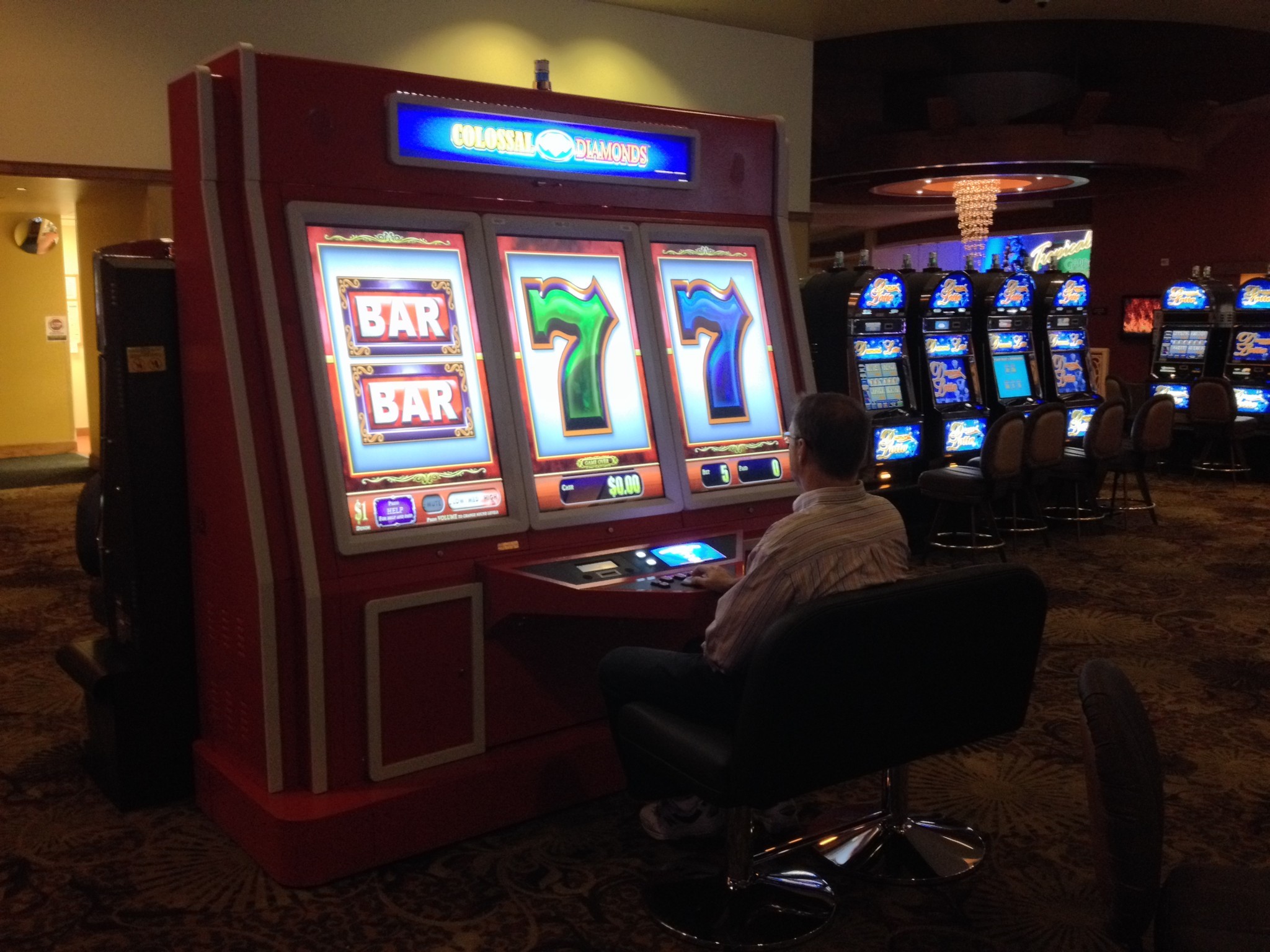 Ютуб игровые автоматы видео казино вулкан онлайн
