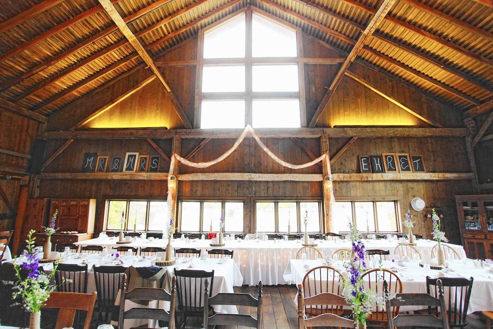 Midwestern barns offer surprisingly chic wedding  venues  