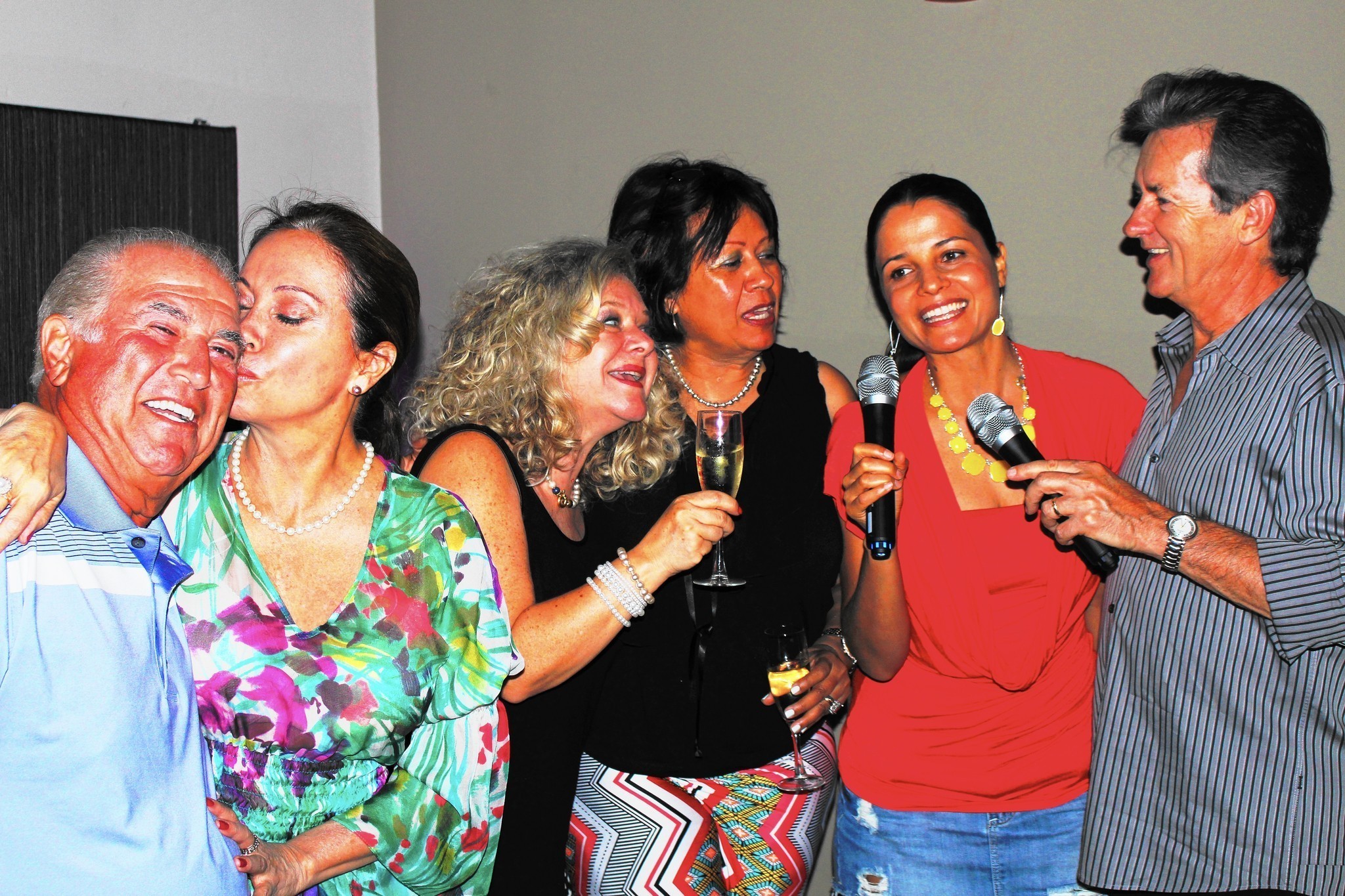 West Palm Beach: SHOUT Karaoke, un concepto tentadoramente ...