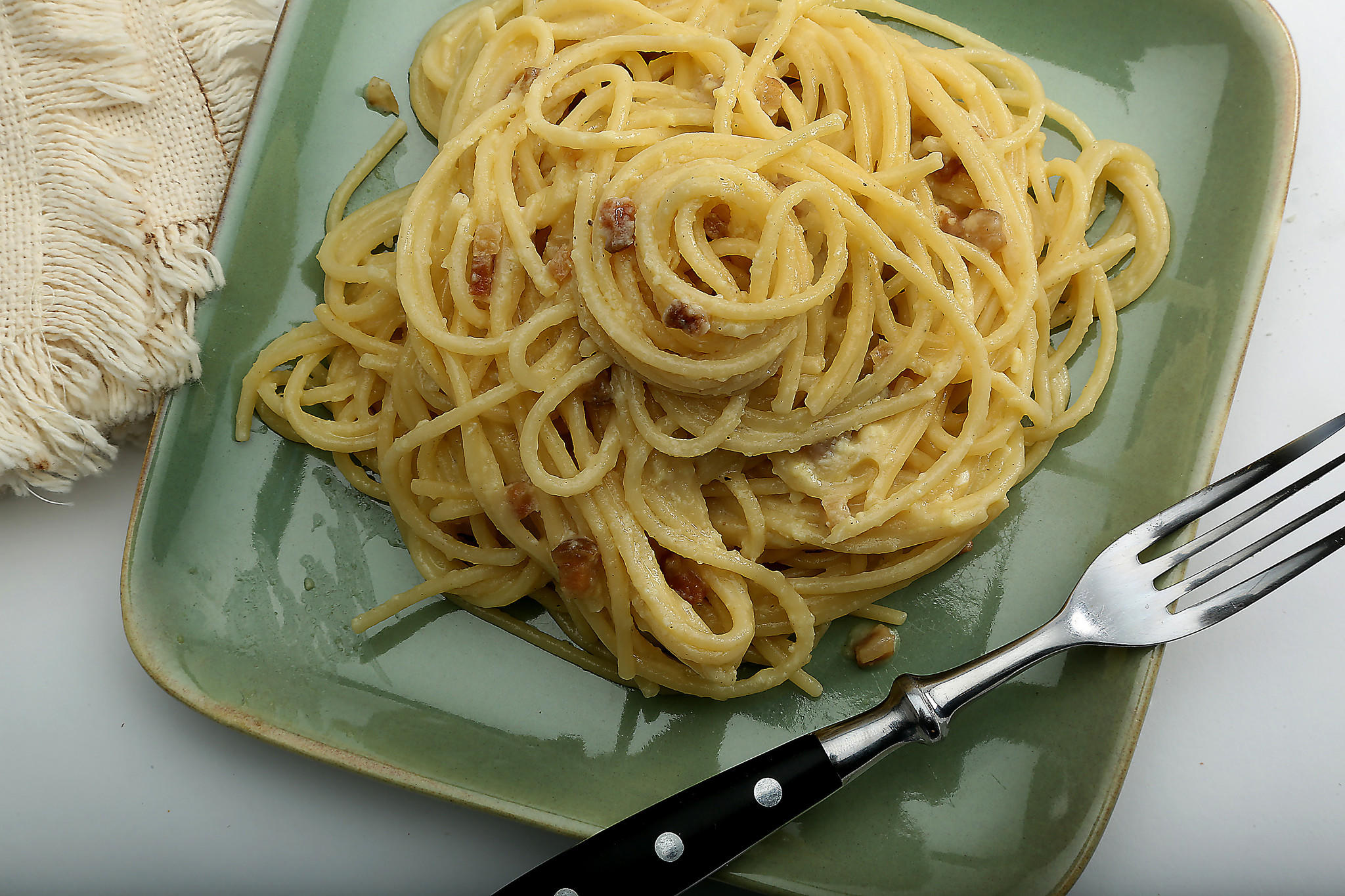 Спагетти с котлетами. Спагетти Granmulino. Спагетти в талии.