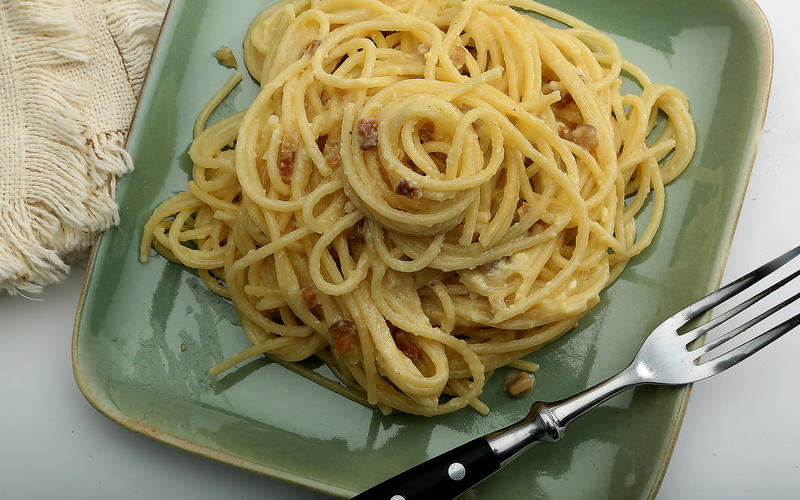 Recipe: Spaghetti carbonara - California Cookbook