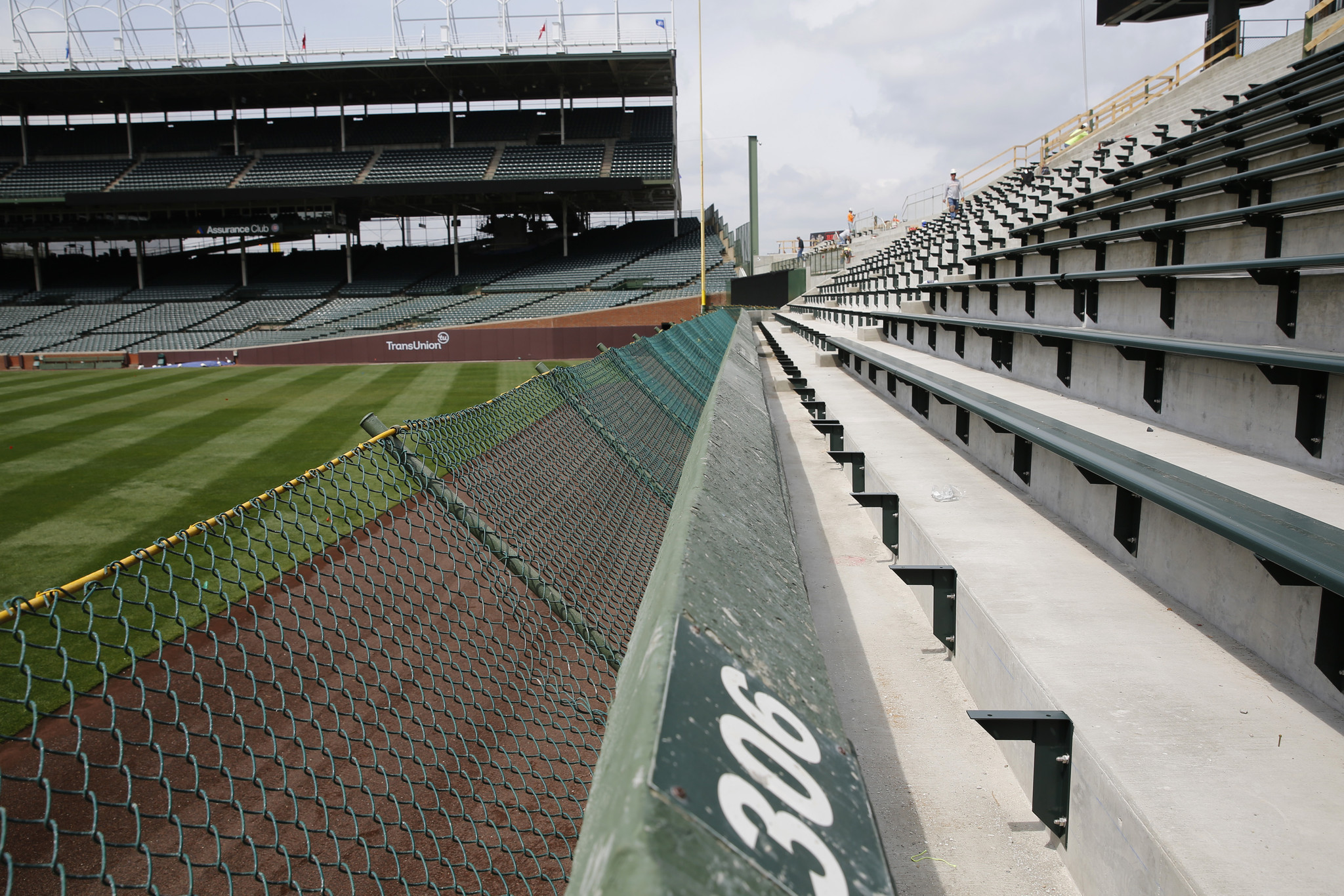 Cubs players welcome 'energy' from fans when Wrigley bleachers reopen ...