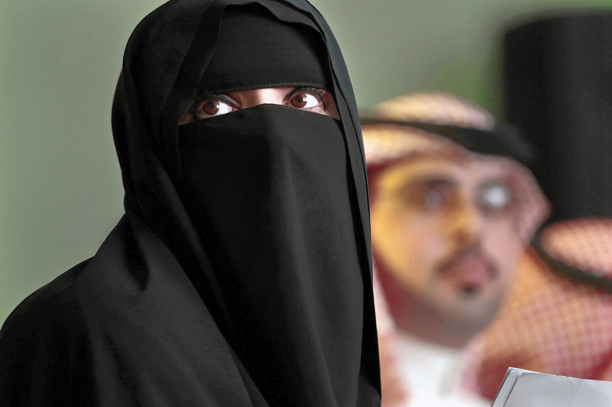 Saudi Women Find Ways Into The Workplace Chicago Tribune