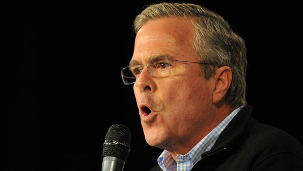 Republican presidential candidate Jeb Bush campaigns in Iowa on Saturday. (Steve Pope / Getty Images)