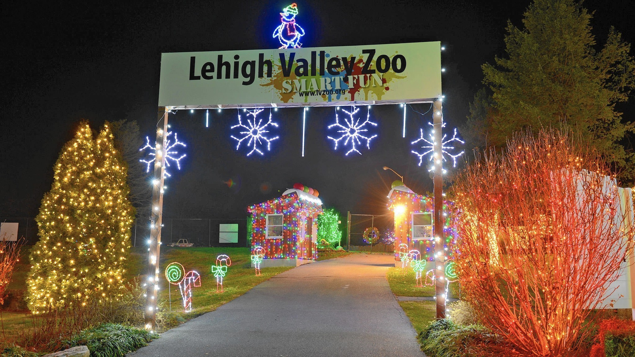 Lehigh Valley Zoo&#39;s Winter Light Spectacular returns Saturday - The Morning Call