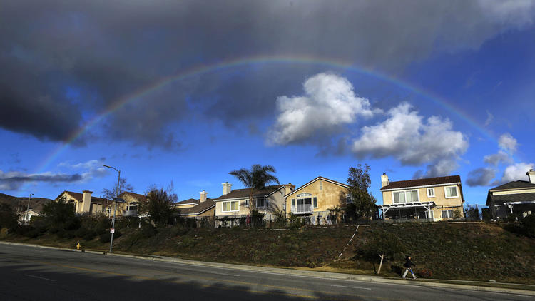 El Niño storms rolling into Southern California