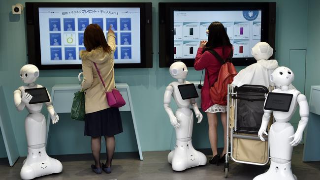 Robot-staffed store in Tokyo